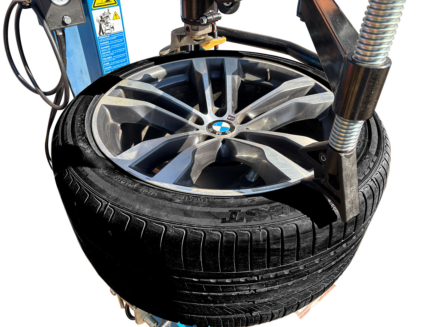 Автоматический шиномонтажный стенд с третьей рукой и взрывной накачкой UNITE TS-3226А PRO